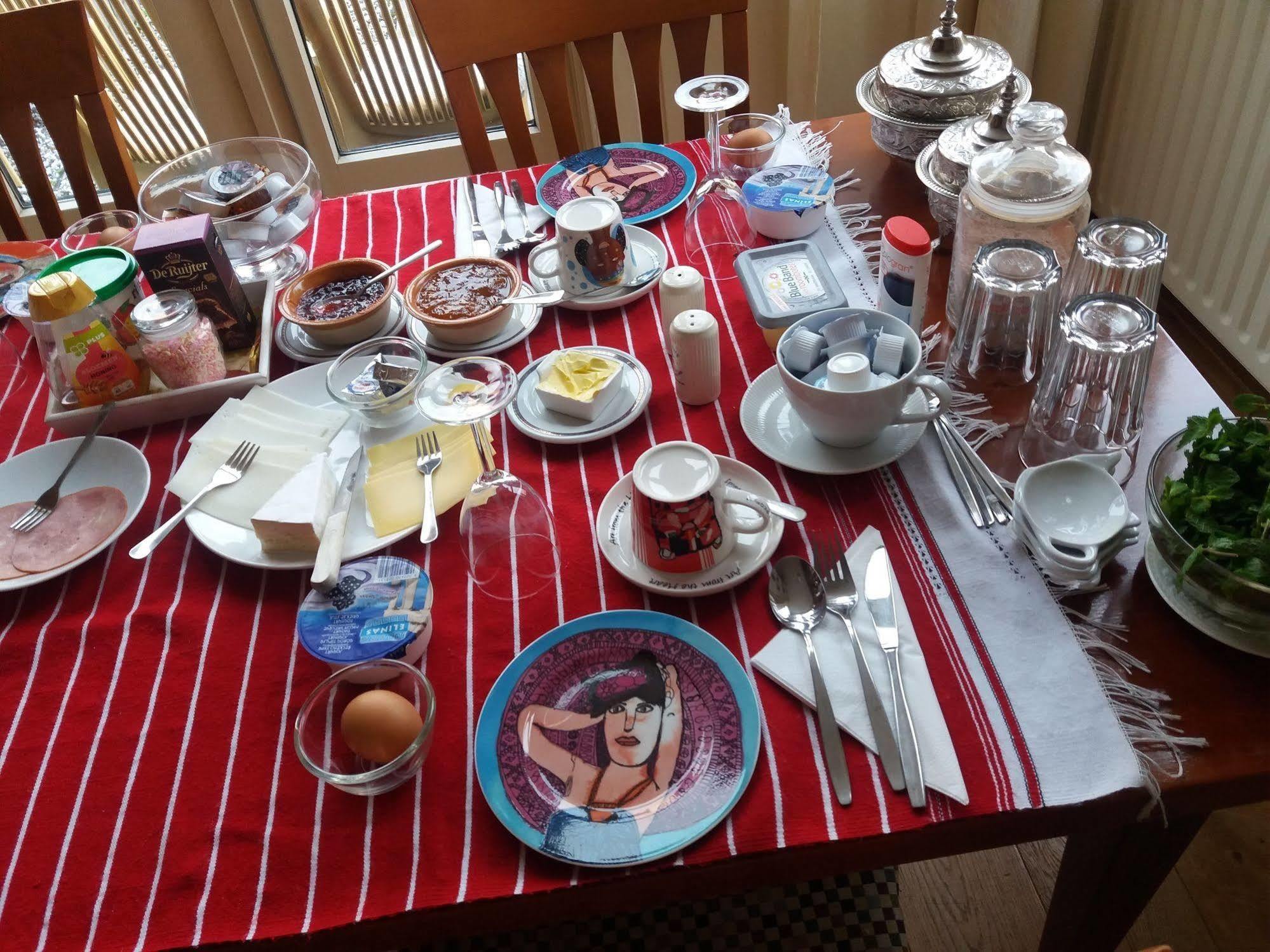 Jamila Suites Amersfoort Luaran gambar